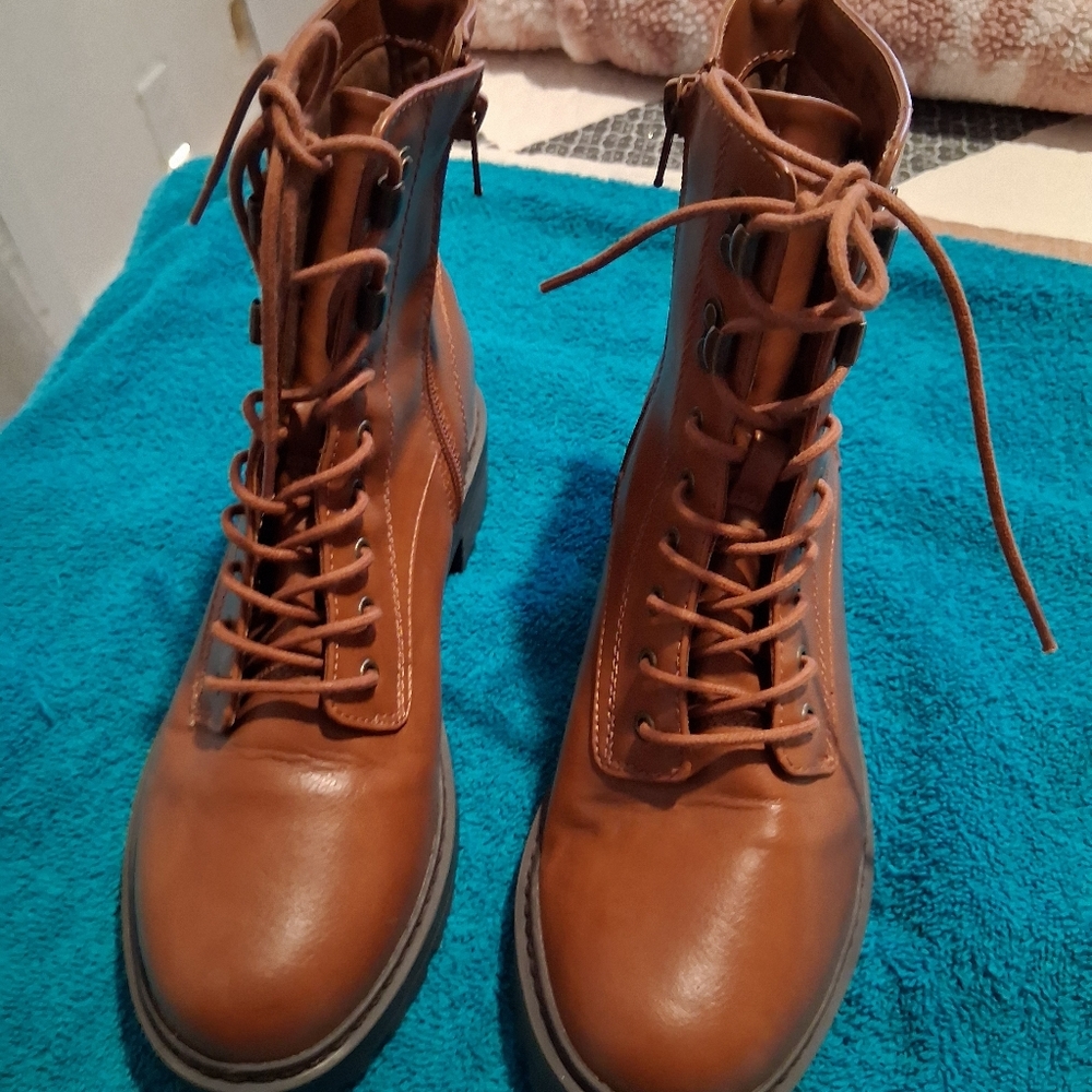 Universal Thread Marta Brown Combat Womens Boots